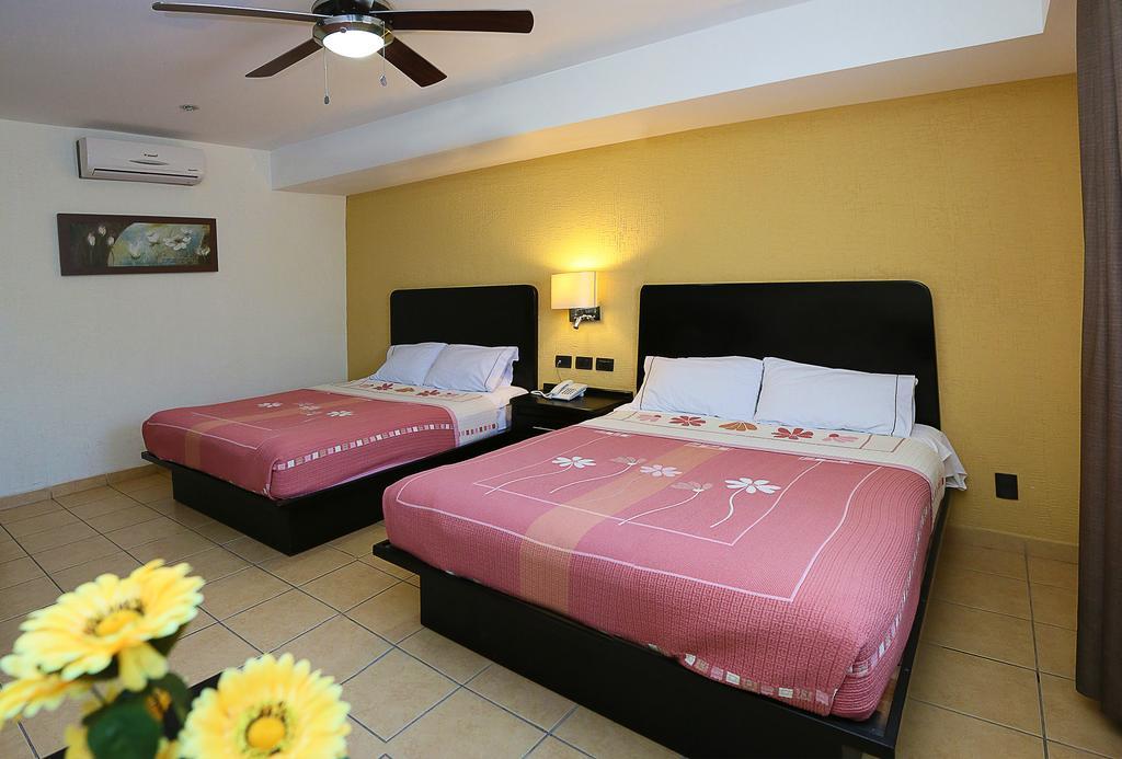 Hotel Victoria Inn San Juan del Rio Bagian luar foto