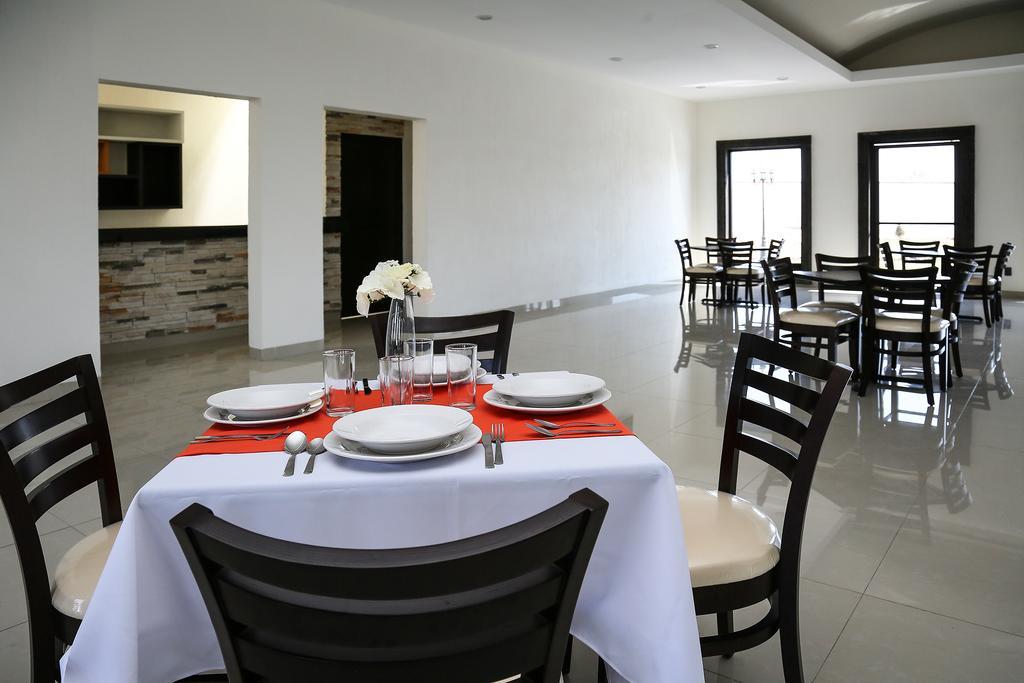 Hotel Victoria Inn San Juan del Rio Bagian luar foto
